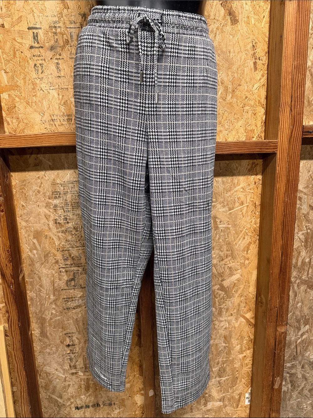 Time and Tru Womens Glen Plaid Drawstring Pants